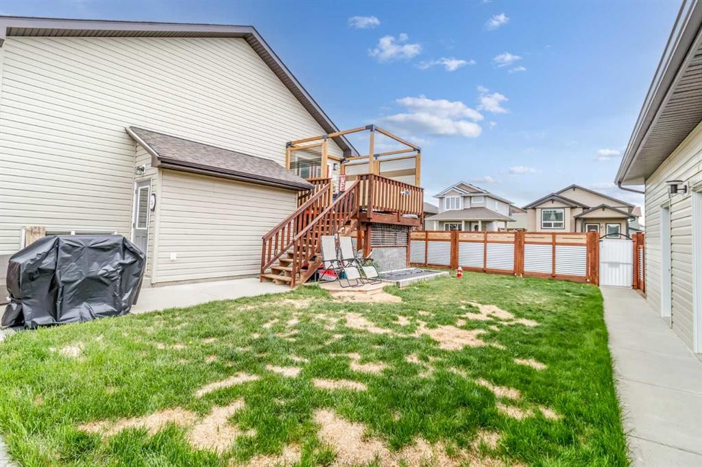 22 Rogers Road, Sylvan Lake, AB