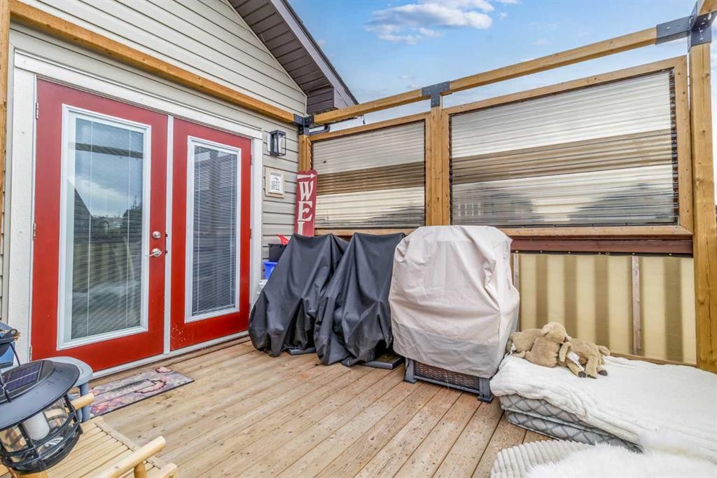 22 Rogers Road, Sylvan Lake, AB