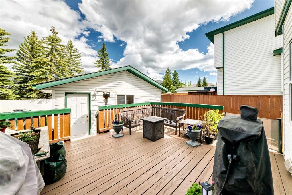 21 Amer Close, Red Deer, AB
