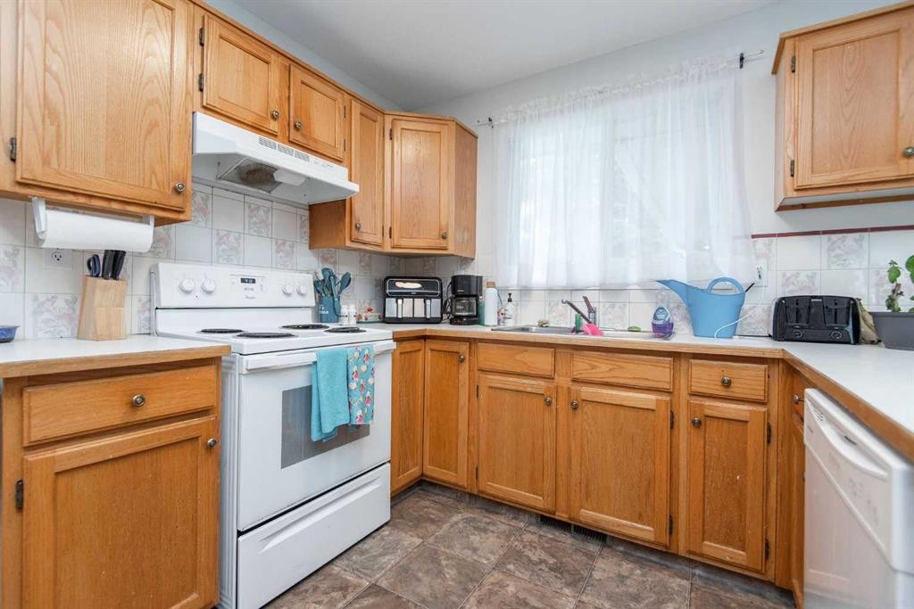 105 Bell Street, Red Deer, AB