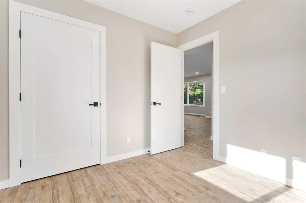 87 Norris Close, Red Deer, AB