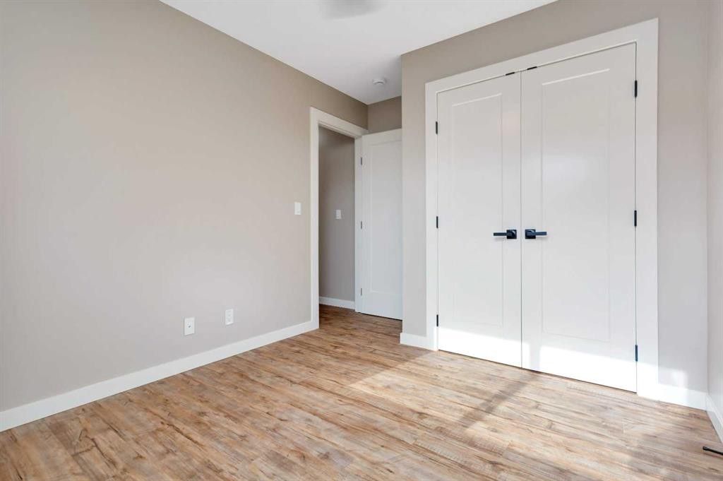 87 Norris Close, Red Deer, AB