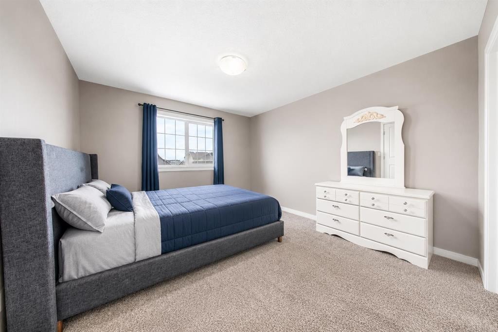 89 Metcalf Way, Lacombe, AB