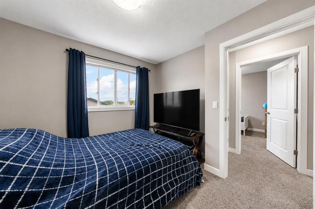 89 Metcalf Way, Lacombe, AB