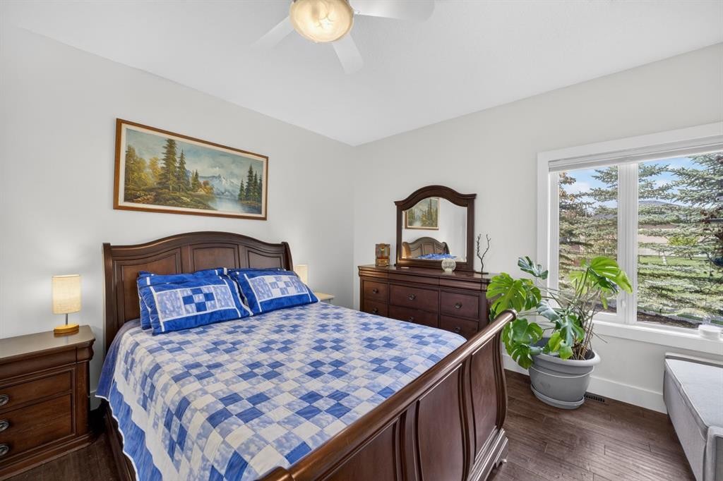 35 Vantage Crescent, Olds, AB