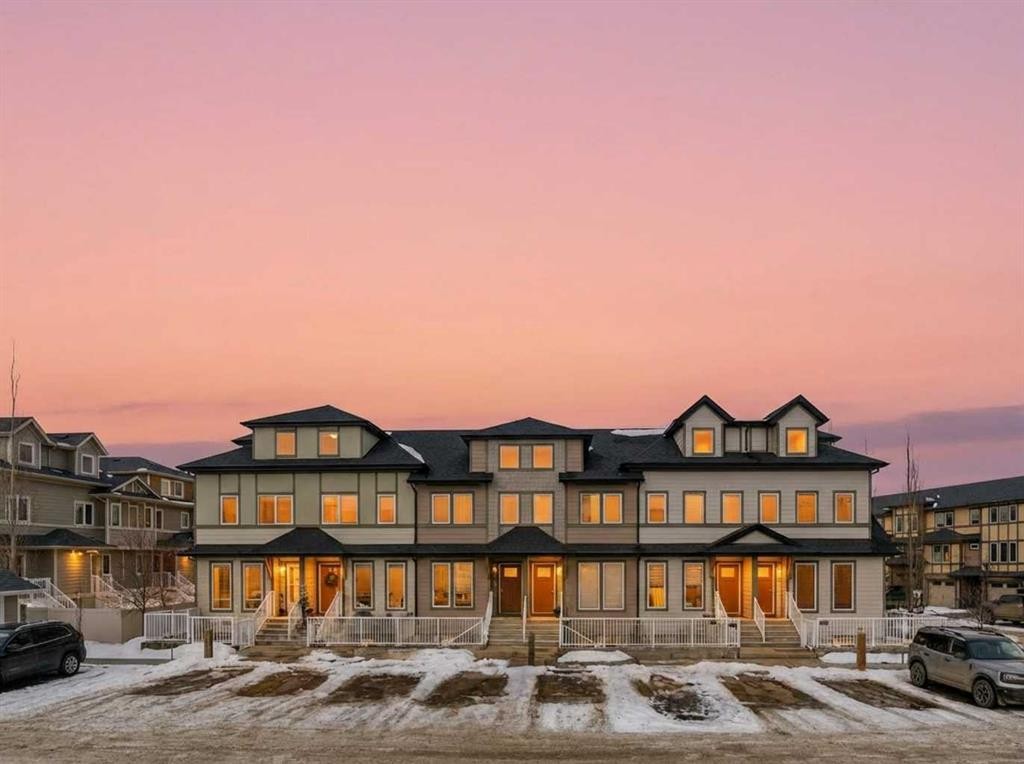 906-339 Viscount Drive, Red Deer, AB - Outdoor With Facade