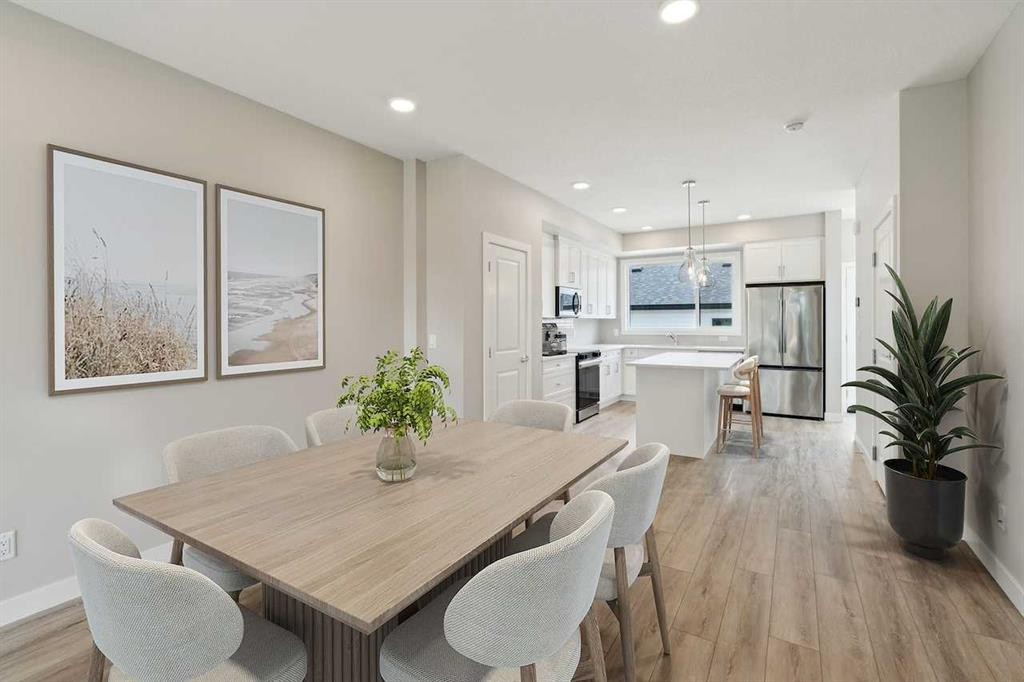 35 Lewisburg Manor Ne, Calgary, AB - Indoor Photo Showing Dining Room