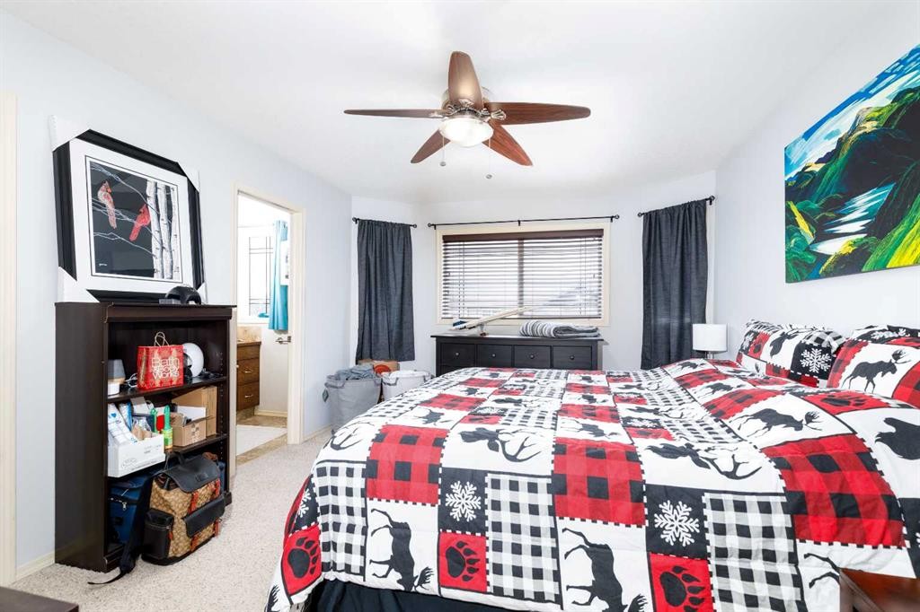 613 Oak Street, Springbrook, AB