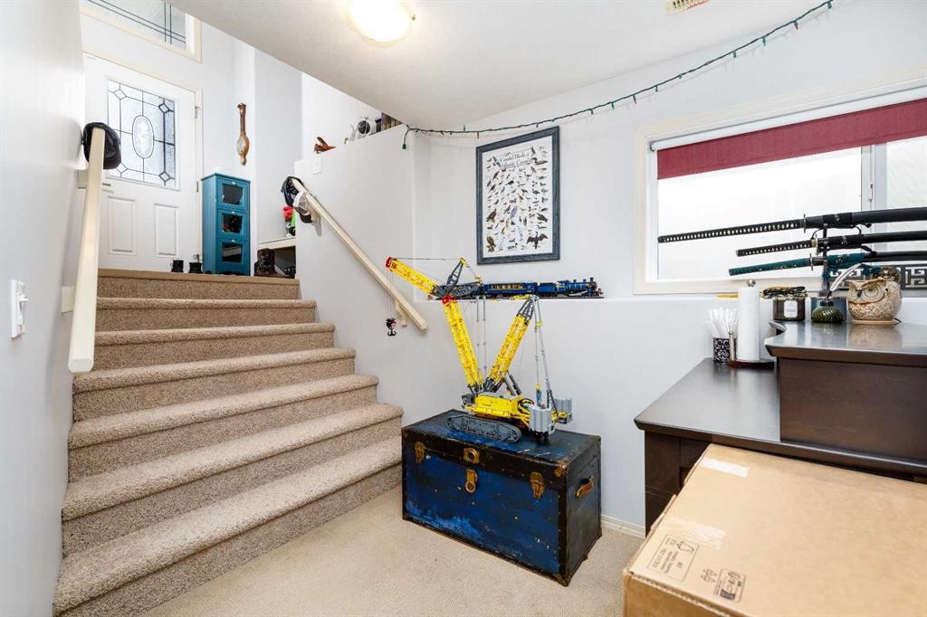 613 Oak Street, Springbrook, AB