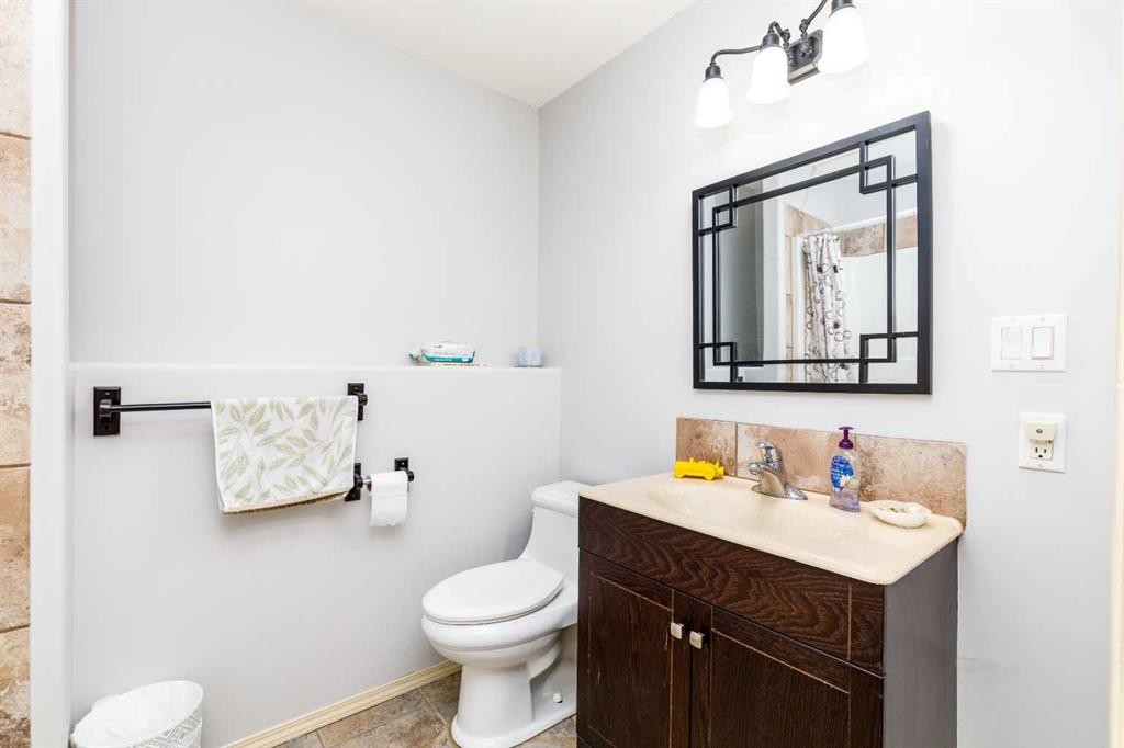 613 Oak Street, Springbrook, AB