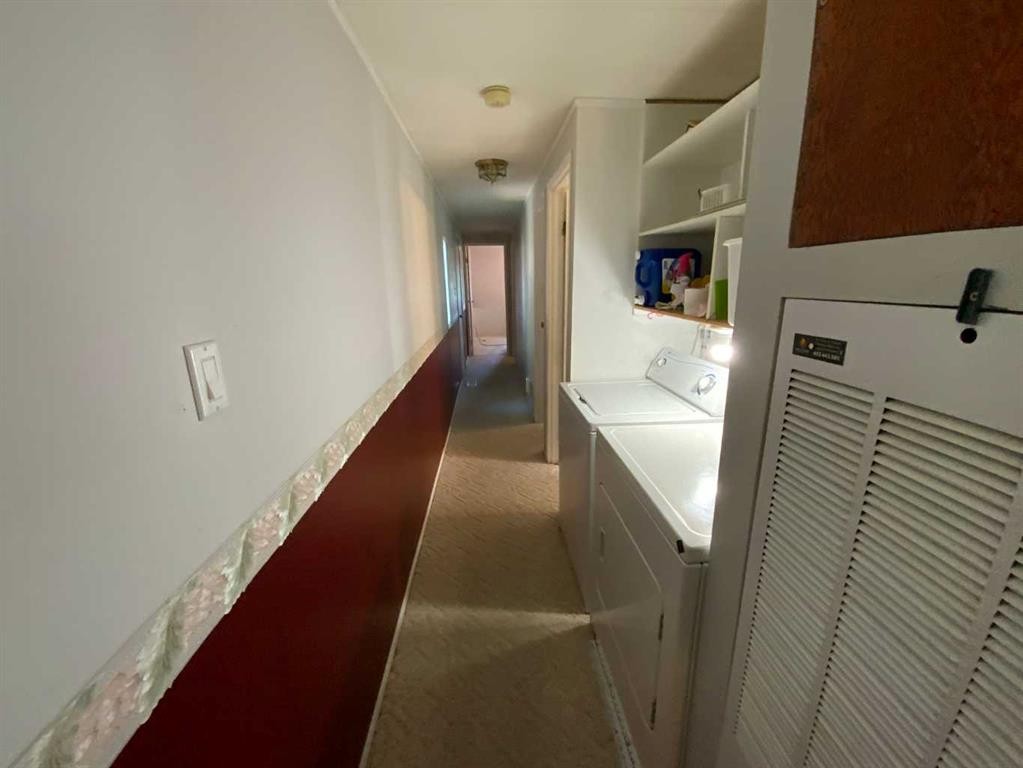 48 Mobile Drive Ne, Three Hills, AB