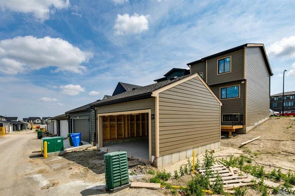57 Bluerock Hill Sw, Calgary, AB - Outdoor