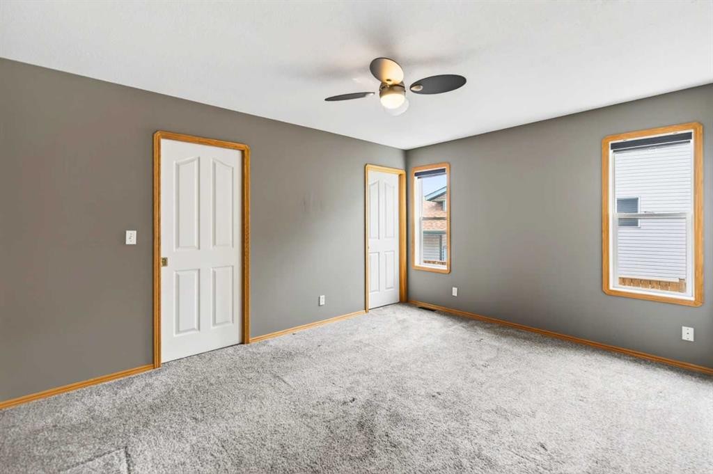 42 Logan Close, Red Deer, AB