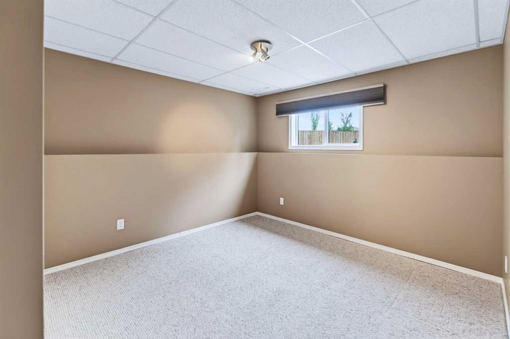 42 Logan Close, Red Deer, AB