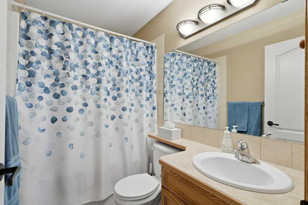 300 Lancaster Drive, Red Deer, AB