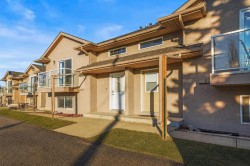 5-4626 44 Street Sylvan Lake, AB T4S 1W7