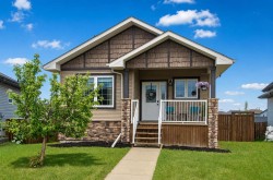 101 Valley Crescent Blackfalds, AB T4M 0J7