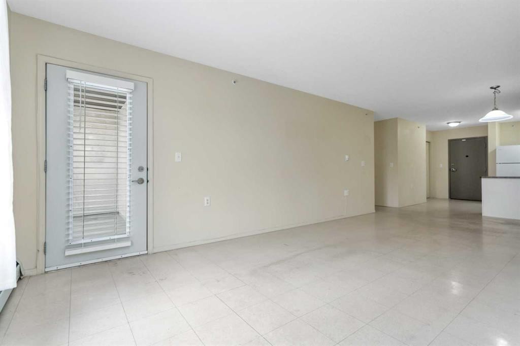301-80A Kelloway Crescent, Red Deer, AB
