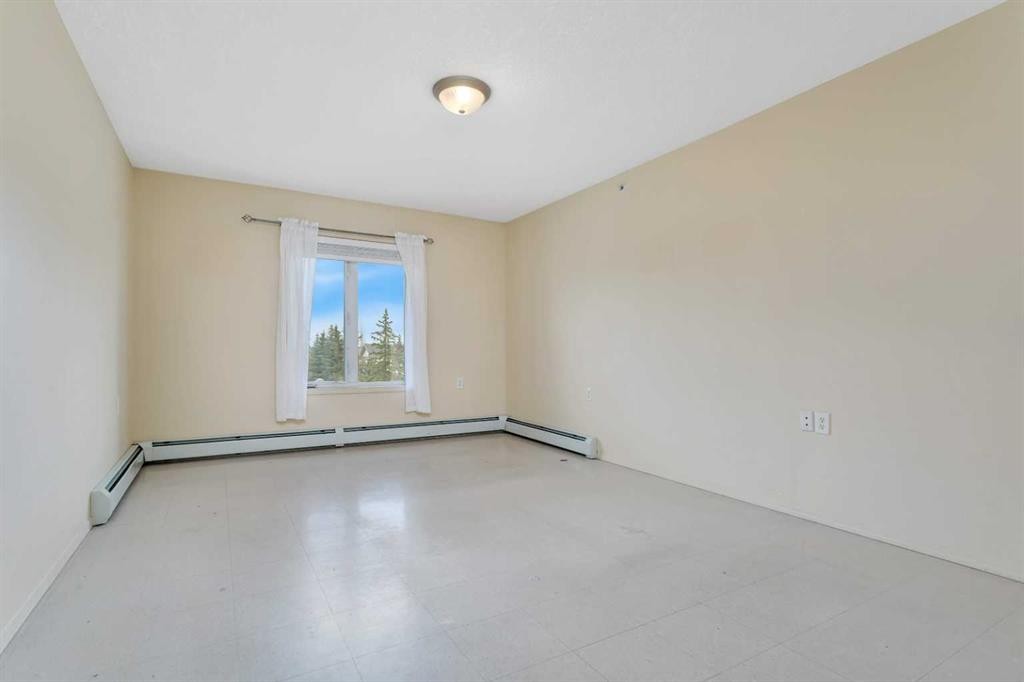 301-80A Kelloway Crescent, Red Deer, AB