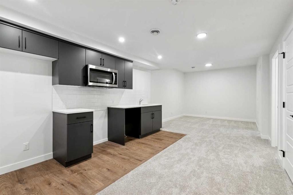 37 Sora Gardens Se, Calgary, AB