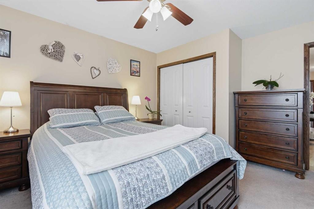 136 Lanterman Close, Red Deer, AB