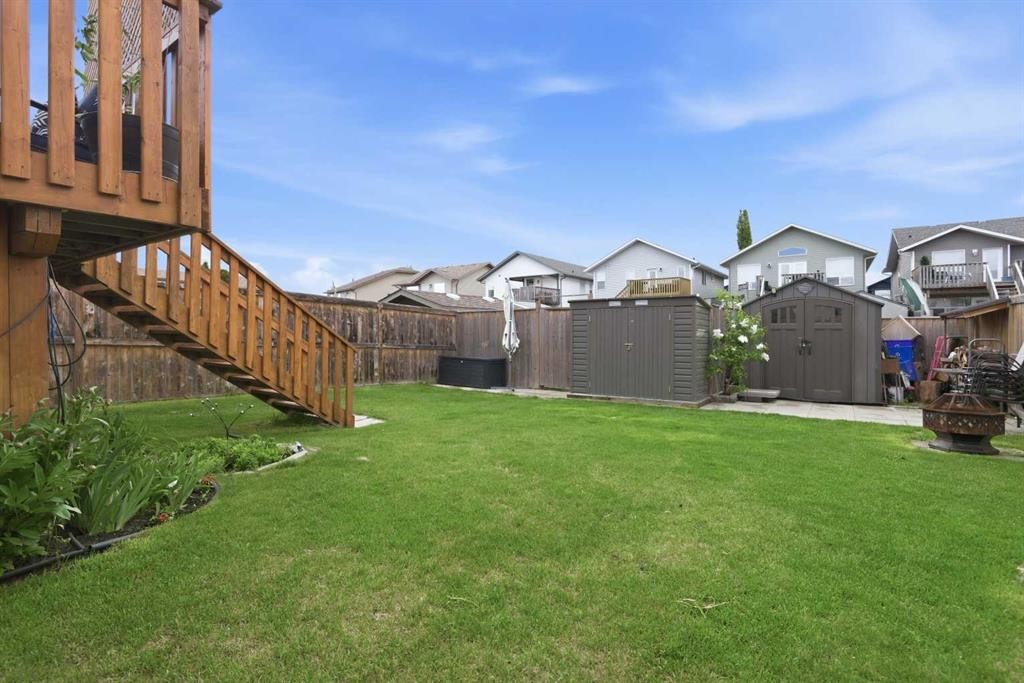 136 Lanterman Close, Red Deer, AB