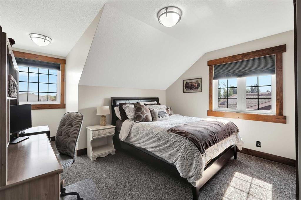 5518 52 Street Close, Bashaw, AB - Indoor Photo Showing Bedroom