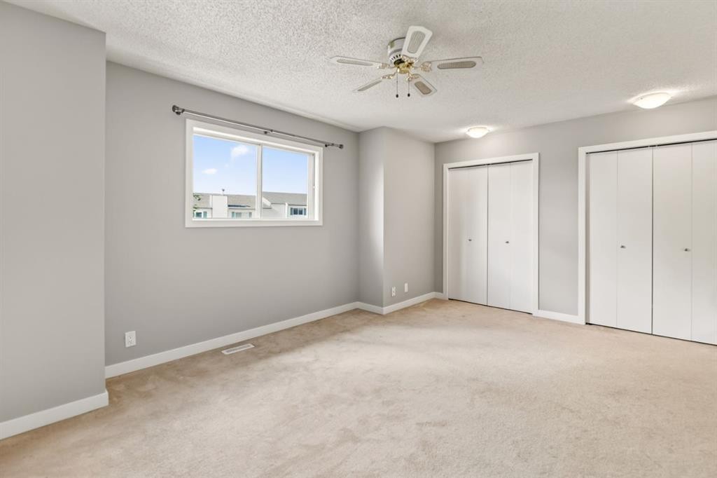 5 Elwell Close, Red Deer, AB