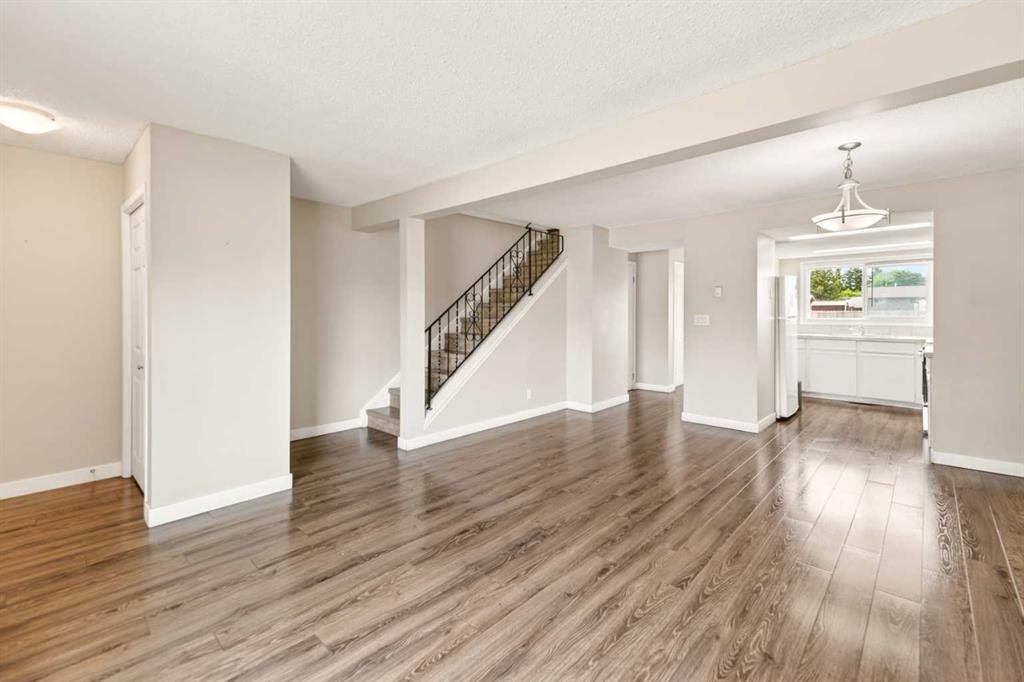 85 Baile Close, Red Deer, AB