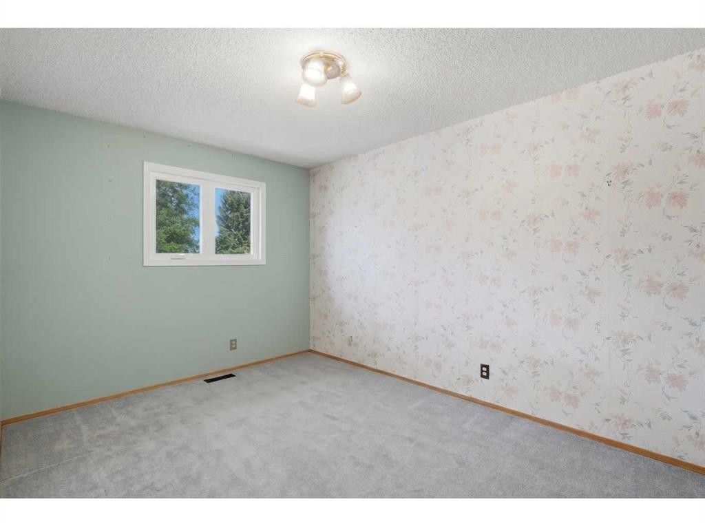 4612 Womacks Road, Blackfalds, AB