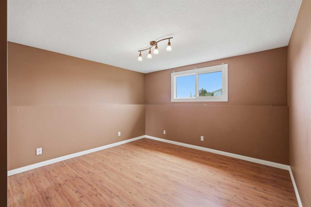 4612 Womacks Road, Blackfalds, AB