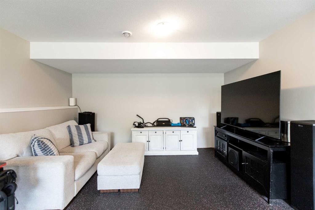 2314 19 Avenue, Bowden, AB