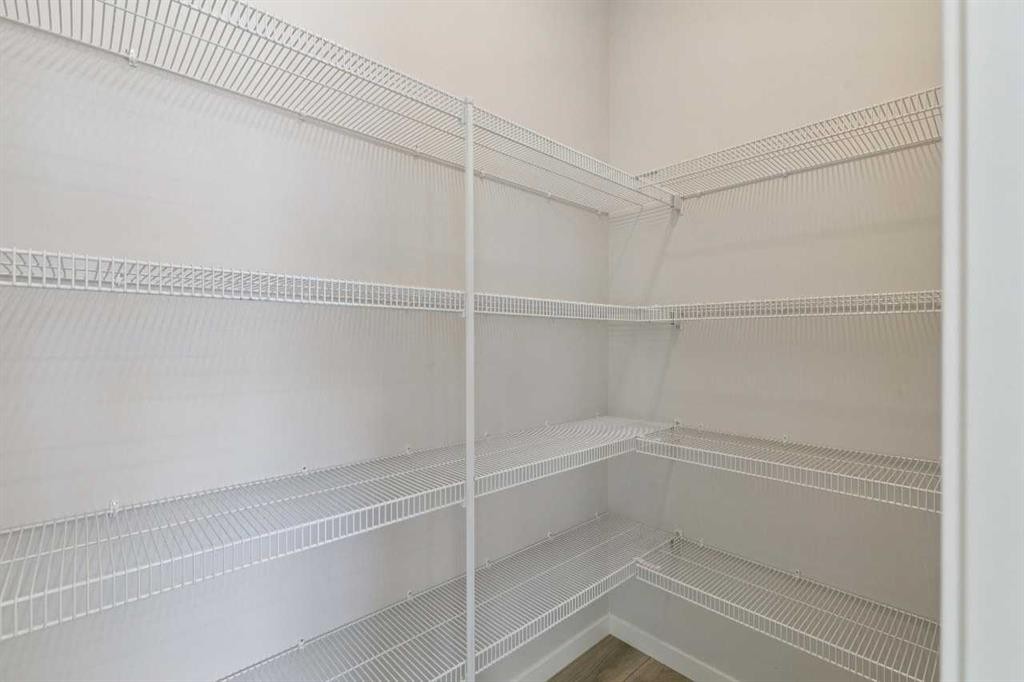 41 Belmont Row Sw, Calgary, AB - Indoor With Storage