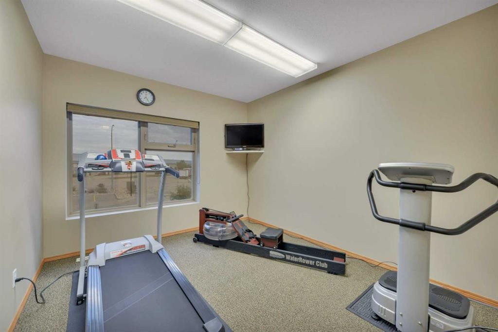 7-7471 Edgar Industrial Bend, Red Deer, AB