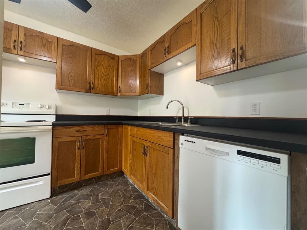 6013 63A Street, Red Deer, AB
