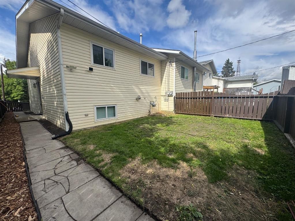 6013 63A Street, Red Deer, AB