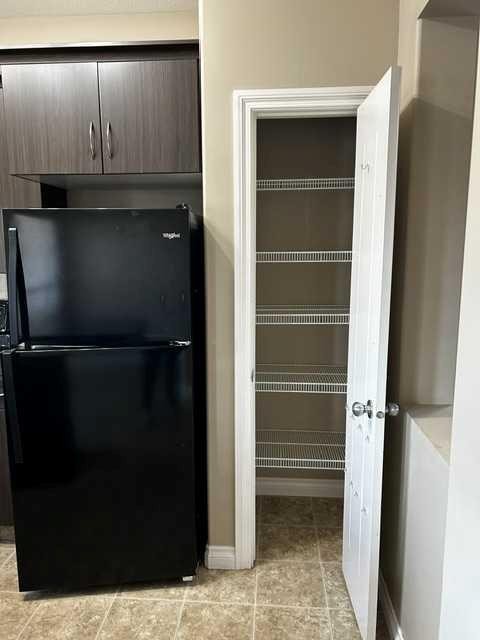 7 Ross Close, Sylvan Lake, AB