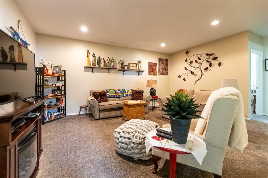 63 Vanier Drive, Red Deer, AB