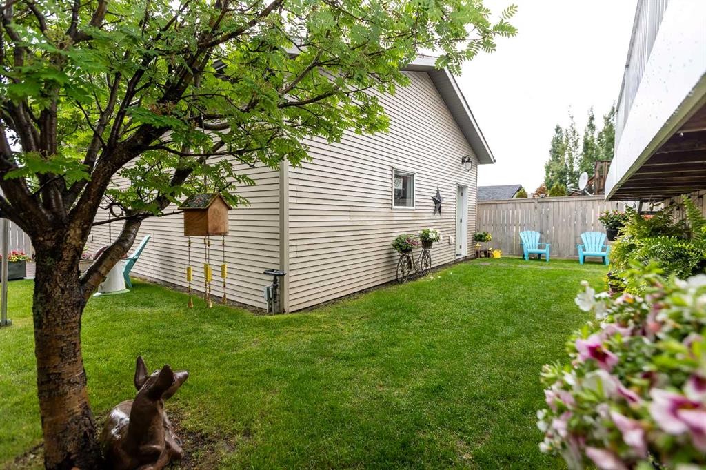 63 Vanier Drive, Red Deer, AB