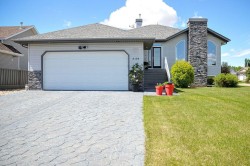 5134 53 Street Daysland, AB T0B 1A0