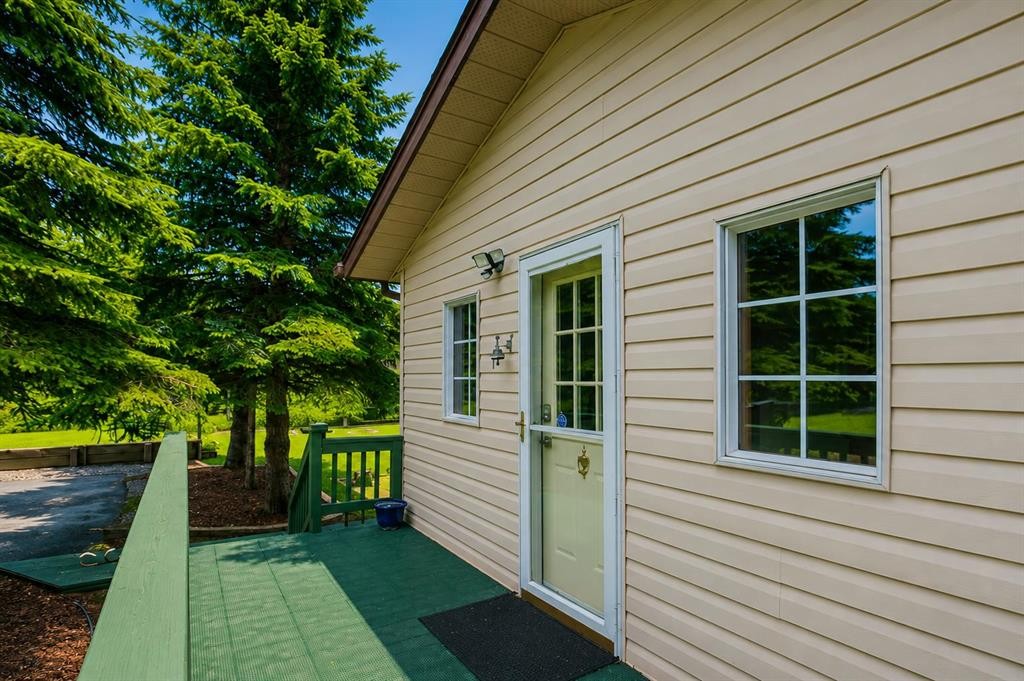 1411 Juniper Road, Sunbreaker Cove, AB