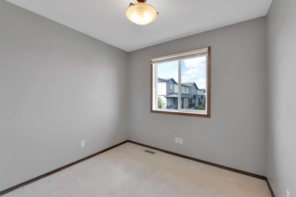 45 Winston Place, Blackfalds, AB