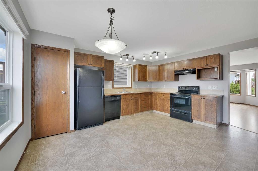 45 Winston Place, Blackfalds, AB