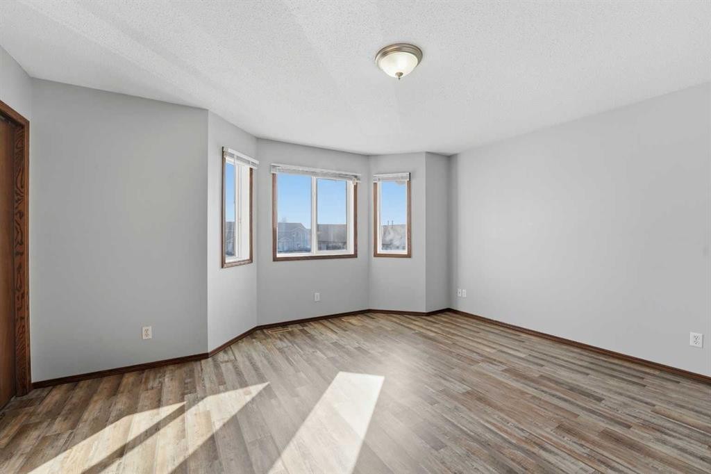 25 Winston Place, Blackfalds, AB
