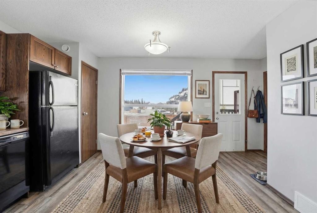25 Winston Place, Blackfalds, AB