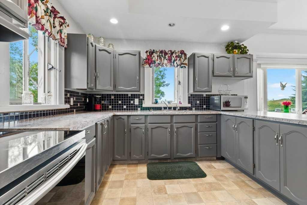 35321 Range Road 242, Rural Red Deer County, AB