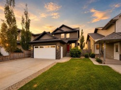 133 Portway Close Blackfalds, AB T4M 0G8