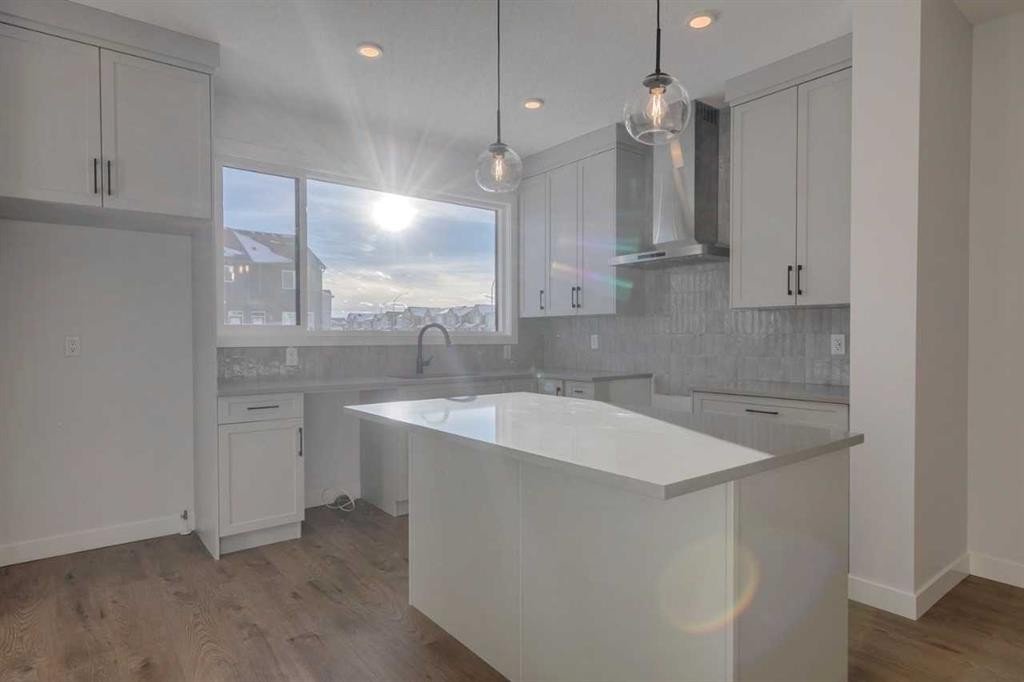 33 Savanna Place Ne, Calgary, AB