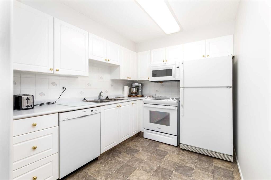 328-56 Carroll Crescent, Red Deer, AB