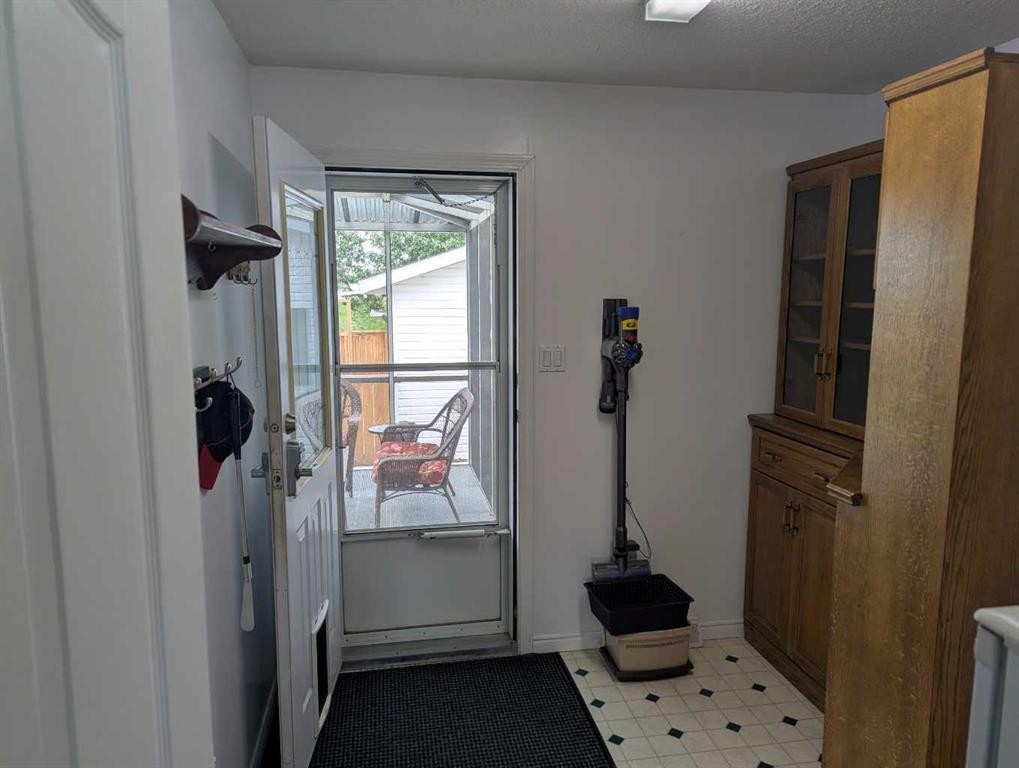 4926 59 Street, Killam, AB